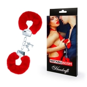 Красные меховые наручники на сцепке с ключиками - фото, цены