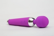 Фиолетовый силиконовый вибромассажер с 16 видами пульсации - 19,2 см. - фото, цены