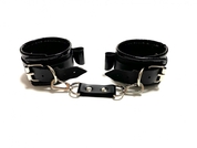 Черные наручники с бантиками из эко-кожи - фото, цены