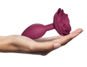 Сливовая анальная пробка с ограничителем-розой Open Rose Size M Butt Plug - фото, цены
