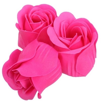 Розовые мыльные розы в шкатулке-сердце с любовью - 3 шт. - фото, цены