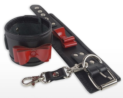 Черные наручники с красными лаковыми бантами - фото, цены