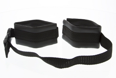 Полиуретановые манжеты на запястья с нейлоновым ремешком Adjustable Wrist Restraints - фото, цены