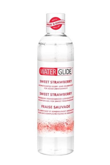 Лубрикант на водной основе с ароматом клубники Sweet Strawberry - 300 мл. - фото, цены