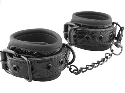 Чёрные кожаные наручники с геометрическим узором - фото, цены