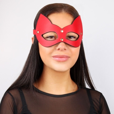 Красно-черная игровая маска с ушками - фото, цены