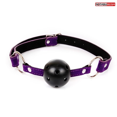 Черно-фиолетовый пластиковый кляп-шарик с отверстиями Ball Gag - фото, цены