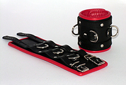 Широкие обёрнутые наручники с красным кожаным подкладом - фото, цены