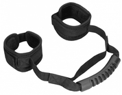 Черные наручники V V Adjustable Handcuffs with Handle - фото, цены