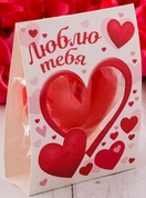 Красная романтичная свеча-сердце Люблю - фото, цены