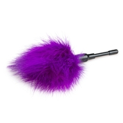 Фиолетовый мини-тиклер с перышками - 17 см. - фото, цены