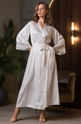 Элегантный длинный запашной халат Melani - фото, цены