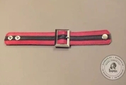 Красно-чёрный браслет с прямоугольной пряжкой - фото, цены