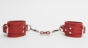 Красные кожаные наручники с соединительным ремешком - фото, цены