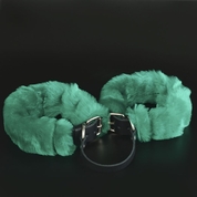 Черные кожаные оковы со съемной зеленой опушкой - фото, цены