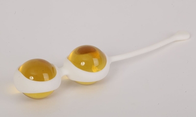 Желтые вагинальные шарики в силиконовой оболочке - фото, цены