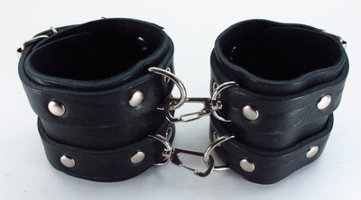 Черные широкие наручники с двумя ремешками - фото, цены