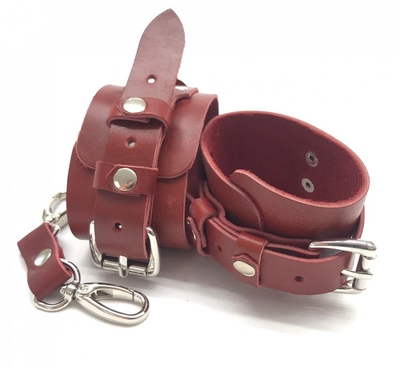 Красные кожаные наручники с соединительным ремешком - фото, цены
