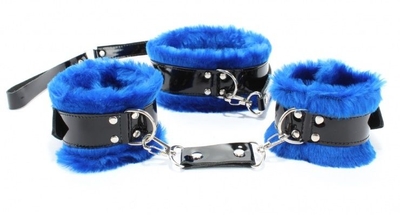 Черно-синие меховые наручники и ошейник с поводком - фото, цены