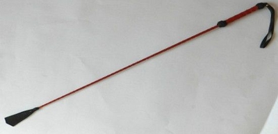 Длинный плетённый стек с наконечником-кисточкой и красной рукоятью - 85 см. - фото, цены