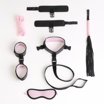 Черно-розовый эротический набор из 7 предметов - фото, цены