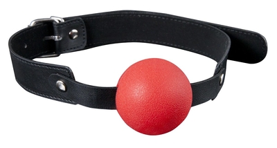 Красный силиконовый кляп-шар с ремешками из полиуретана Solid Silicone Ball Gag - фото, цены