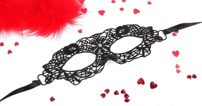 Черная ажурная текстильная маска Одри - фото, цены