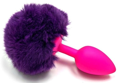 Розовая силиконовая анальная пробка с пушистым фиолетовым хвостиком зайчика - фото, цены