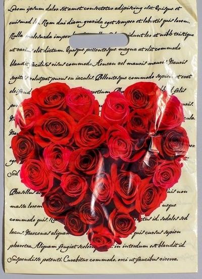 Подарочный пакет Сердце из роз - 30 х 40 см. - фото, цены