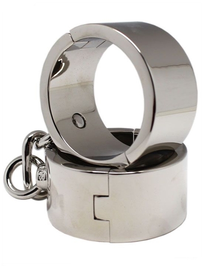 Серебристые гладкие металлические наручники с ключиком - фото, цены